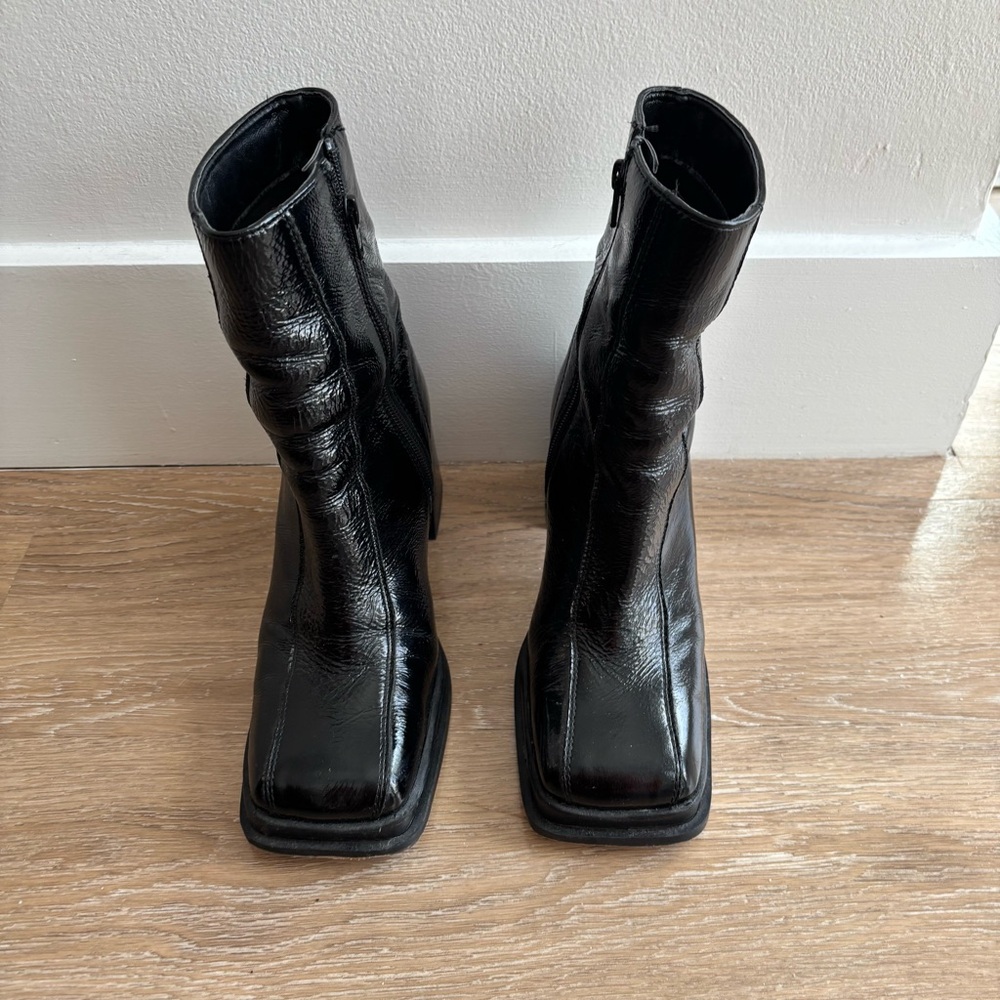 Steve Madden Melissa Black Patent Boot